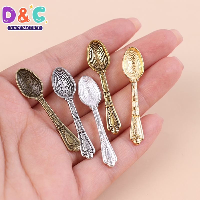 Vintage Collectible Spoons - 10 pz 1:12 Dollhouse cucchiai in
