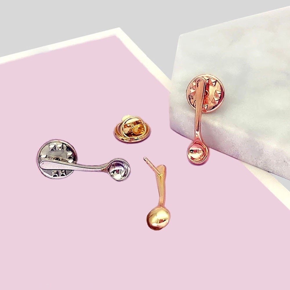 Spilla da bavero a forma di cu - Vintage Collectible Spoons recensione e prezzo
