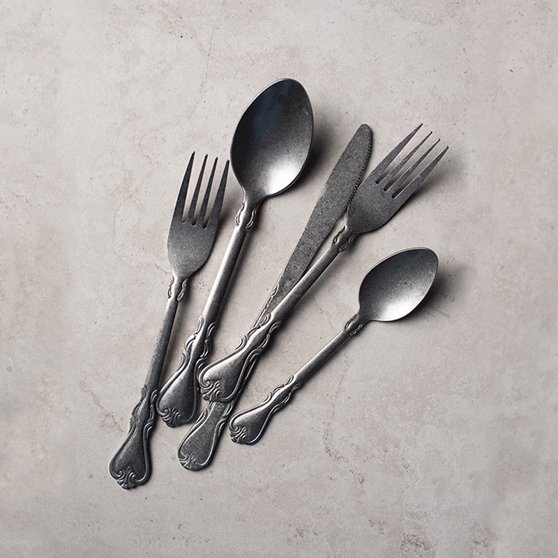 Coltello e forchetta cucchiaio - Vintage Collectible Spoons recensione e prezzo